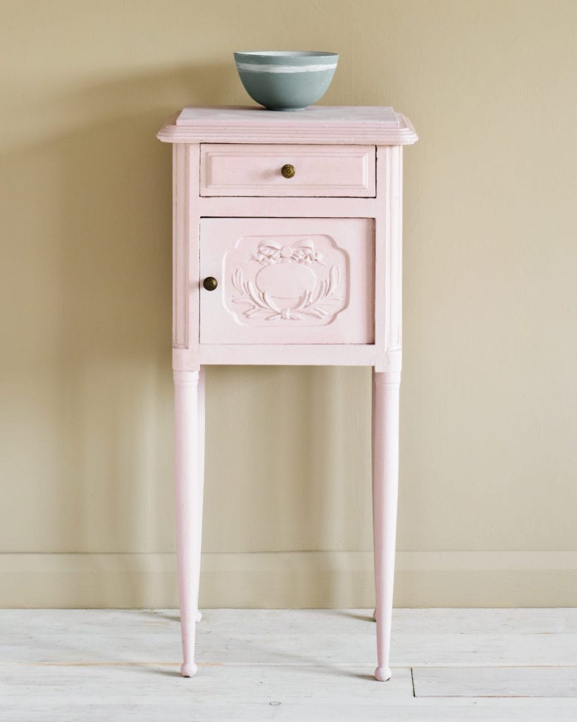 End table painted in Antoinette annie sloan chalk paint